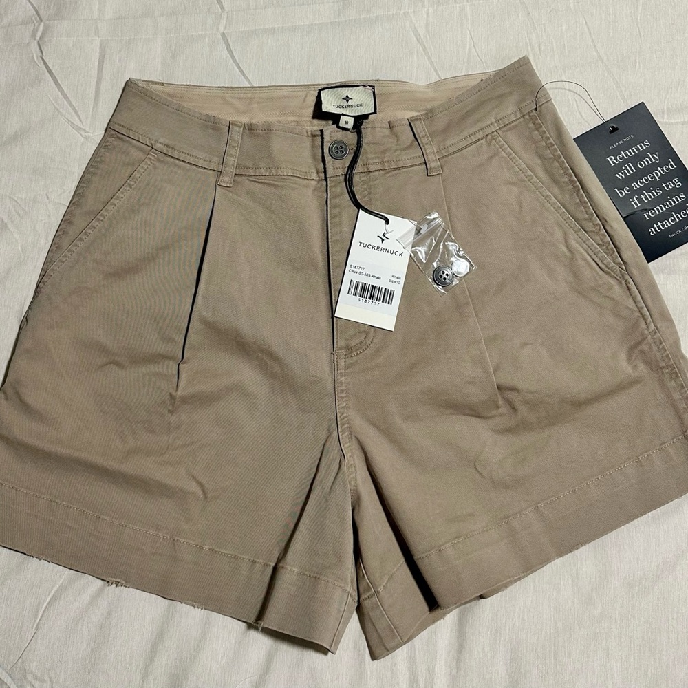 Tuckernuck Beige Khaki Pleated High-Rise Bermuda Shorts